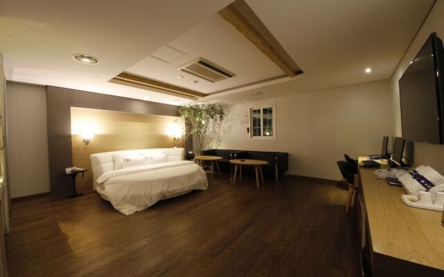 De Urban Hotel