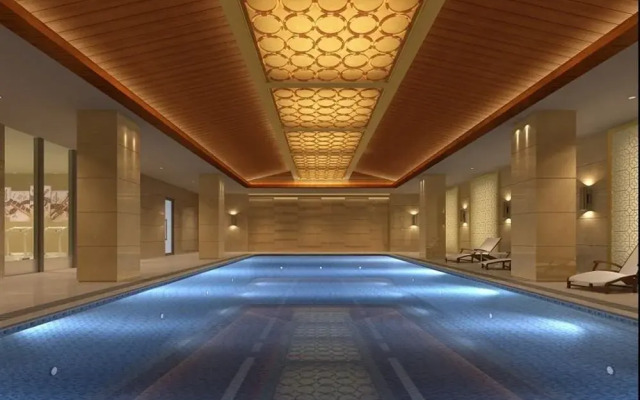 Chutian Guangdong International Hotel
