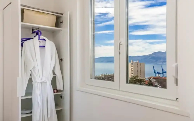 Apartment Consensus