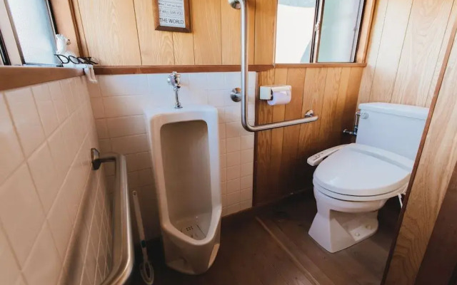 Hostel Dockhouse