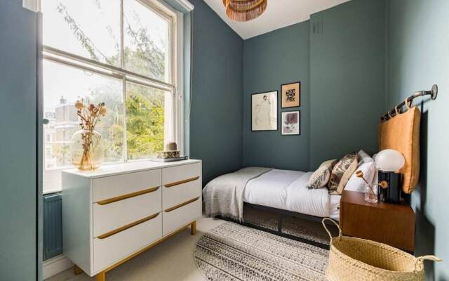 The Kensington And Chelsea Classic - Glamorous 2bdr Flat