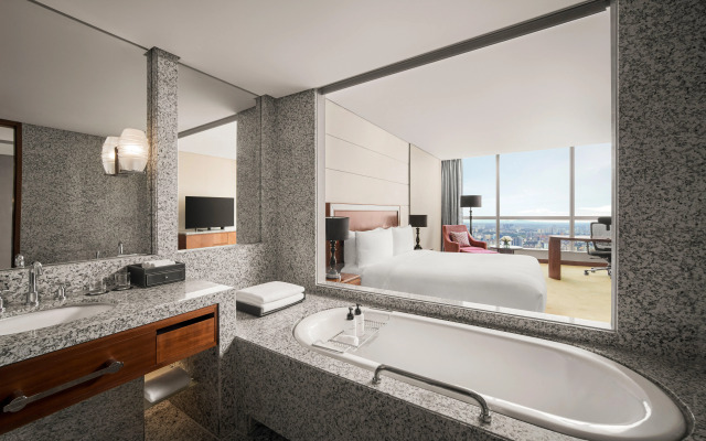 InterContinental Hanoi Landmark72 by IHG