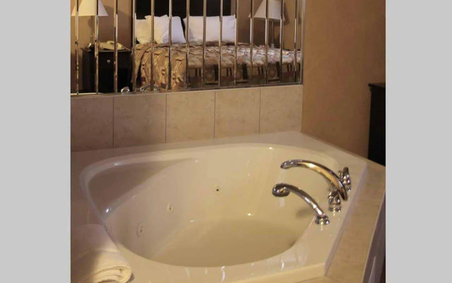 Woodstock Inn and Suites