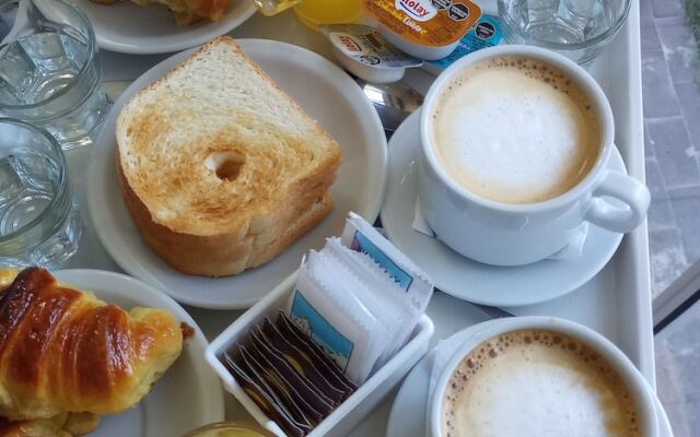 IL Point Hostel Cafe