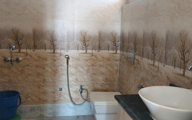 LakeBreeze By Sunrise