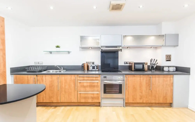 First Stay Apartments - The West Suite