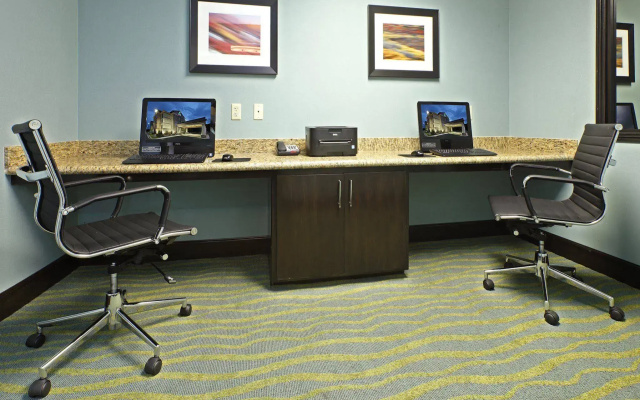 Holiday Inn Express & Suites Maumelle - Little Rock NW by IHG
