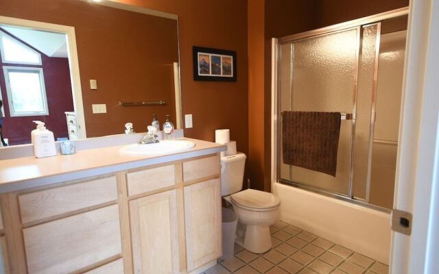 Rb636 Glacier View Getaway