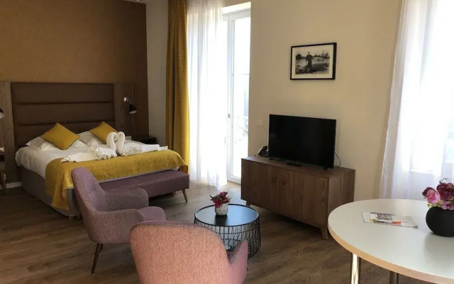 Le Manoir