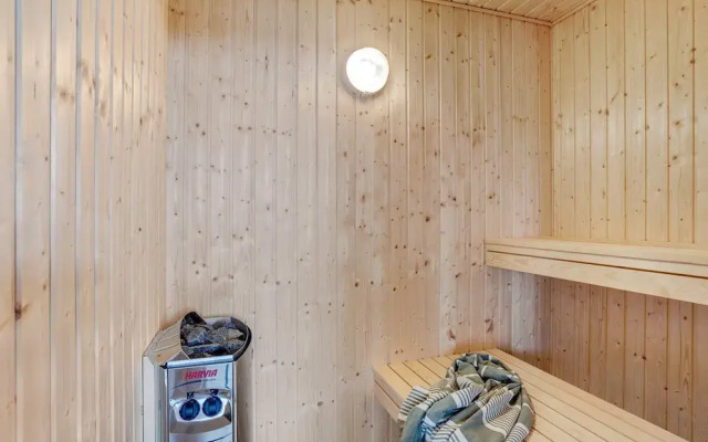 5 Star Holiday Home in Albaek