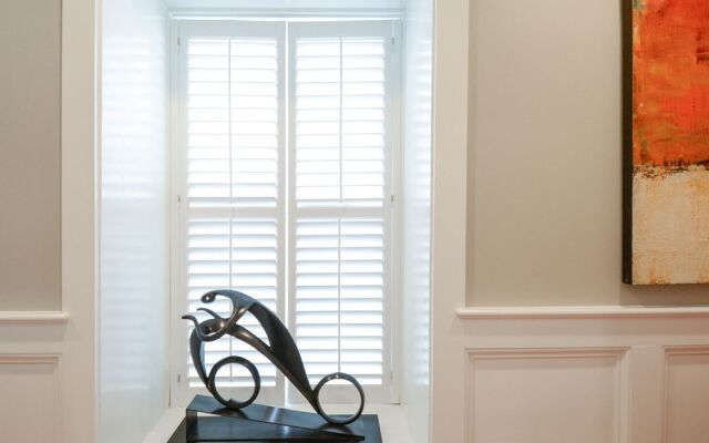 Gentry Hotel by RedAwning