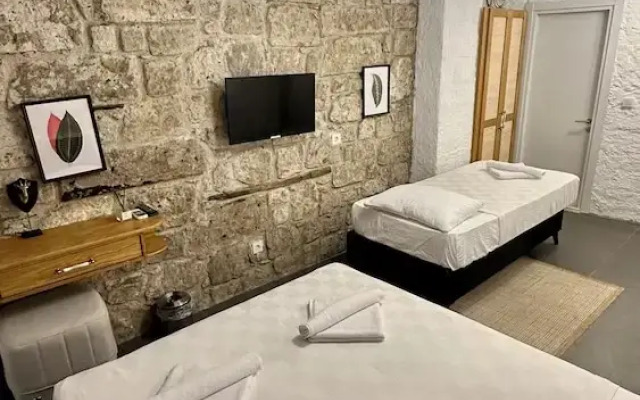 The Comelly Alaçatı