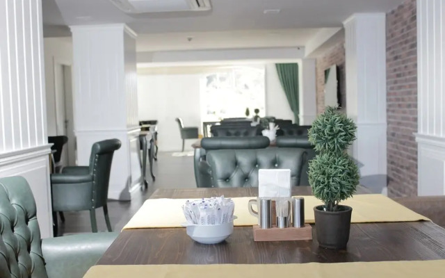 Gayasis Resort Hotel