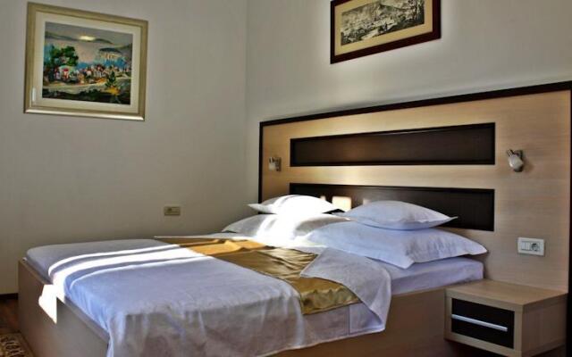 Luxury Rooms Keko