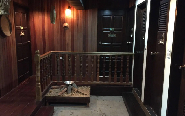 Le Hotel Kota Kinabalu