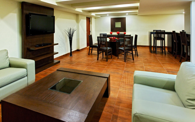 Holiday Inn Mexico City - Plaza Universidad by IHG
