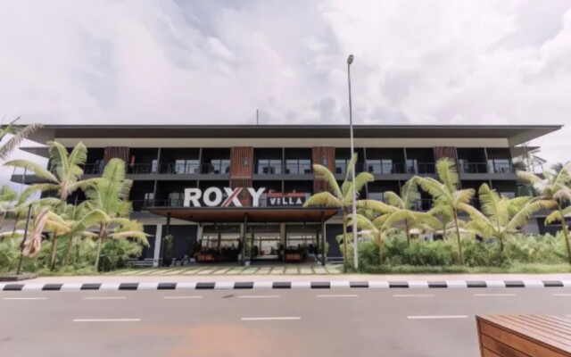 Roxy Sematan Villa & Townhouse