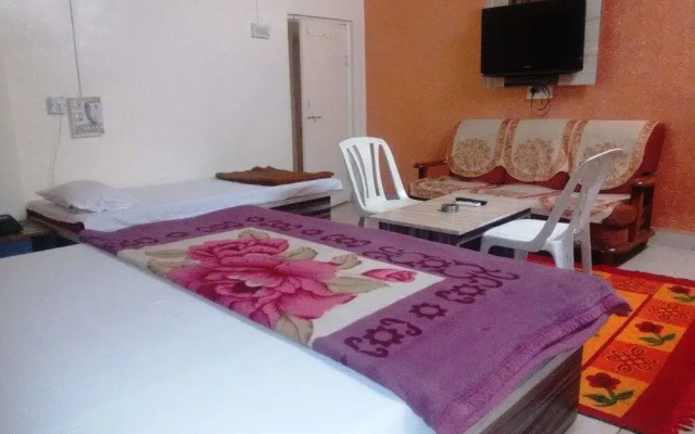 Hotel Aradhana Lodging