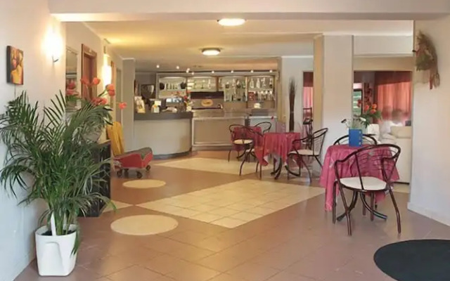 Hotel David