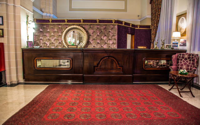 AX The Victoria Hotel