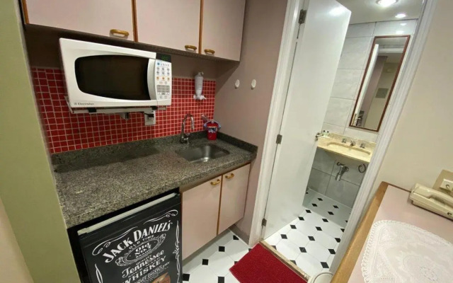 QI Intelligence Flat Ibirapuera próximo do metrô Moema UH1306