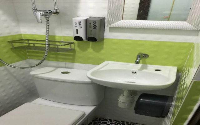 Skyview Hostel