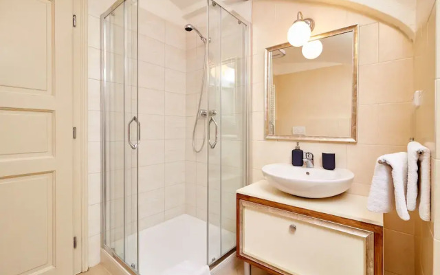 Little Town budget hotel