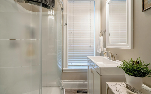 The Kingsville House