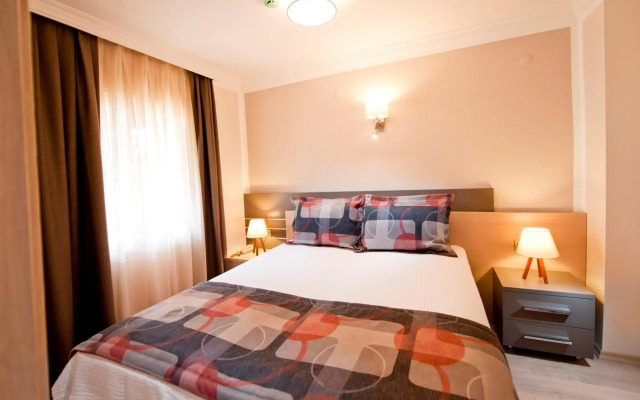 Atrium Apart Hotel