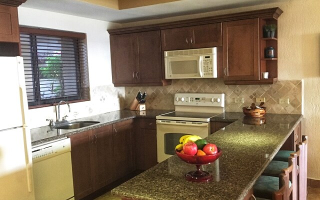 Esteli Grand Royalty Suite 114