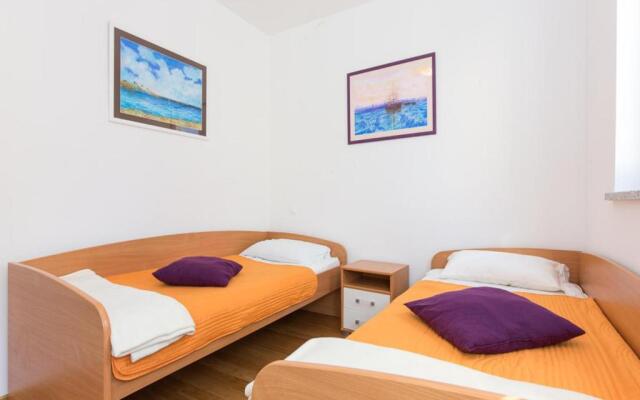 Apartments Josip
