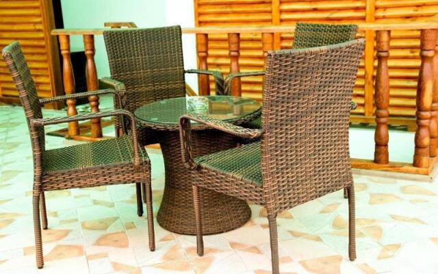 Guraidhoo Inn