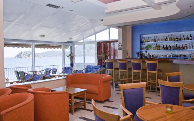 Hotel Tolo