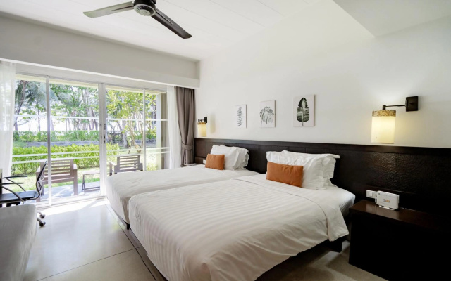 Southsea Khaolak Beach Resort