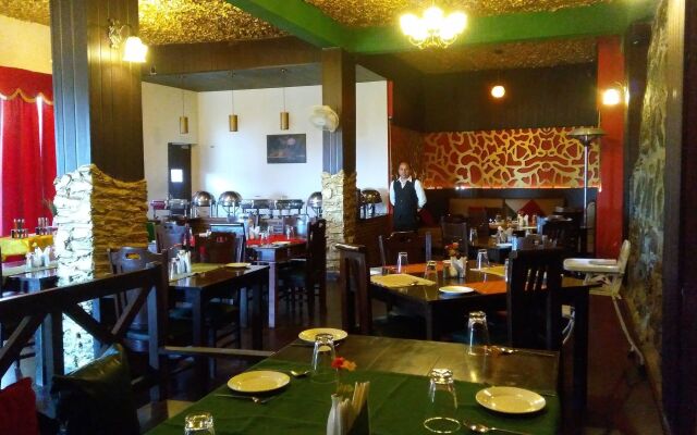 WoodSmoke resort & Spa