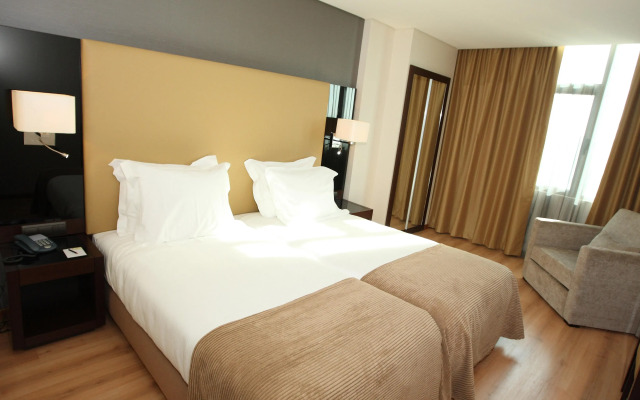 TURIM Alameda Hotel