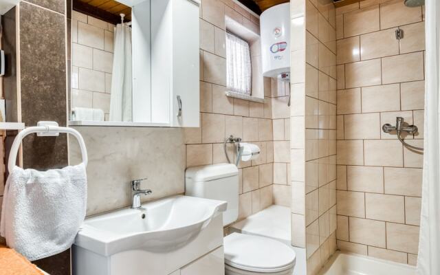 Exotic Holiday Home in Tribanj-Krušćica near Sea