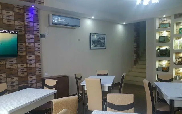 Stal Hotel +
