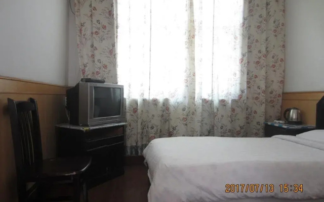 Huashan Lanyue Youth Hostel
