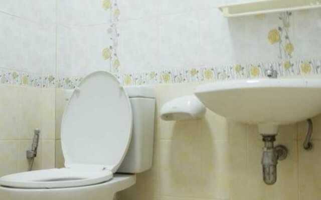 Near The Park Backpack House