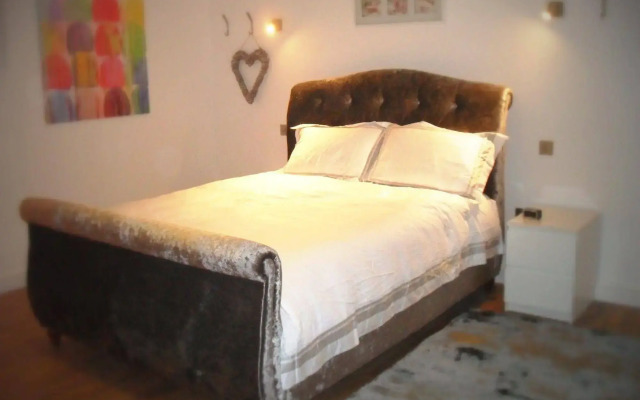 Fifty One and a Half Boutique B&B