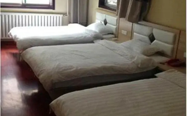 Taiyuan Lijin Express Inn