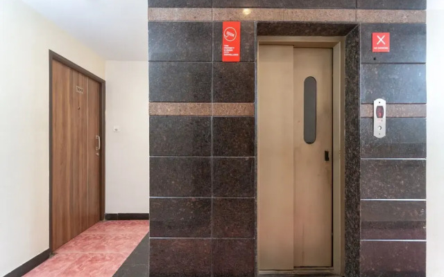 OYO 16890 Hotel Srm Central Park