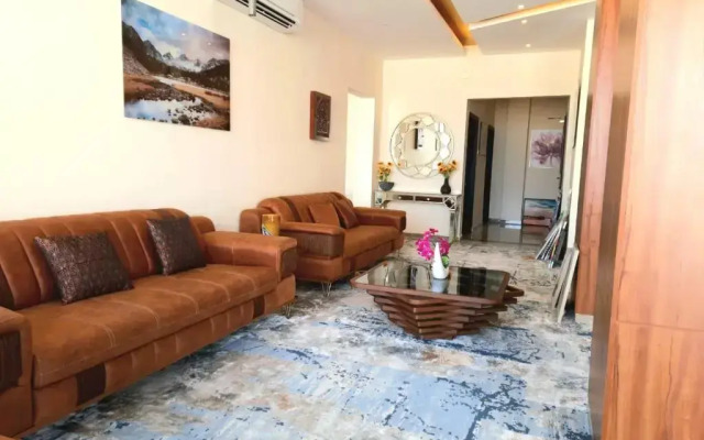 Grand Orchid Hotel Apartment