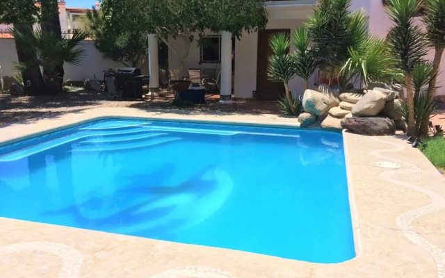 Villa Relax 2 by Kivoya