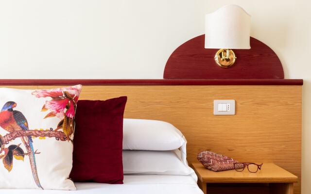 Aramis Rooms