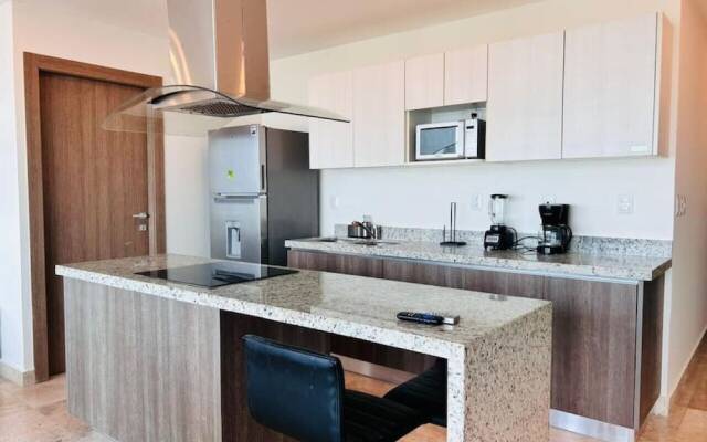 Central 102 Apartments