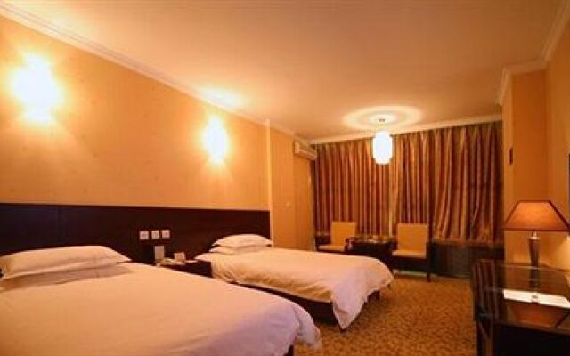 Pingliang Longdong Pearl Hotel (Gansu Medical College TiYu Park)