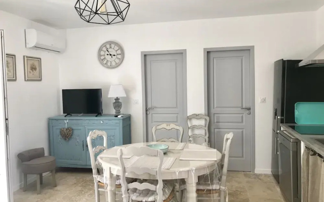 Les Mazets Et SPA D'uzes