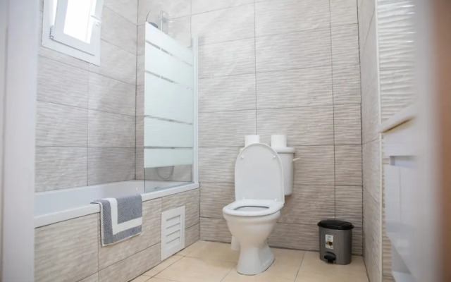 Valentina Apartments Central Paphos Beach Stay 2